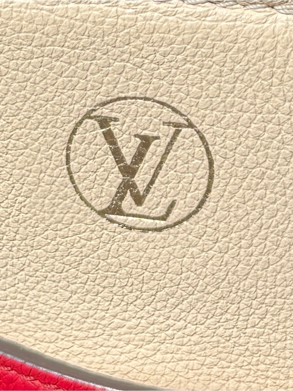 Authentic Louis Vuitton On My Side MM Red Calf Leather Monogram Tote Shoulder Ba - Picture 9 of 13